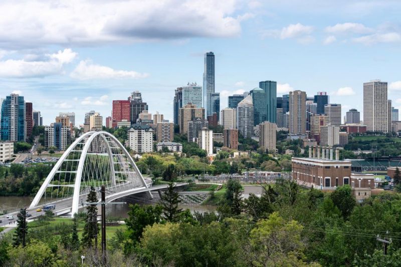 Beauty of Edmonton (Canada) Beauty of Edmonton (Canada)