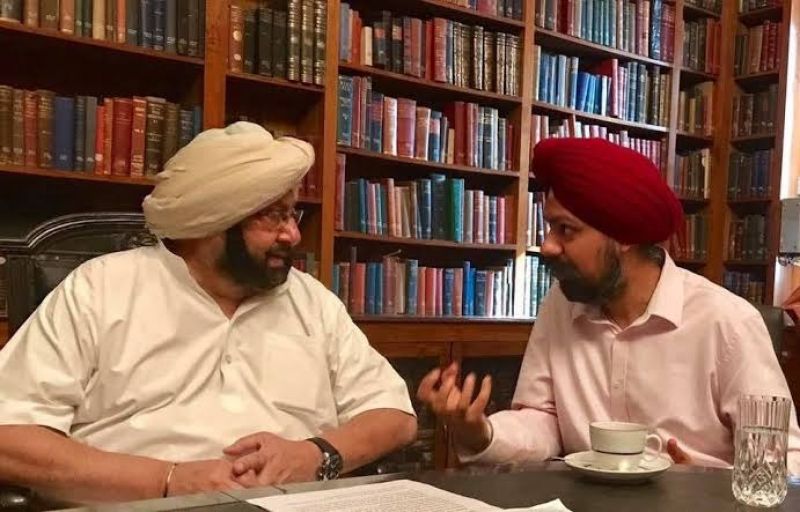 MP Tanmanjeet Singh Dhesi with Former CM Captain Amarinder Singh  MP Tanmanjeet Singh Dhesi with Former CM Captain Amarinder Singh