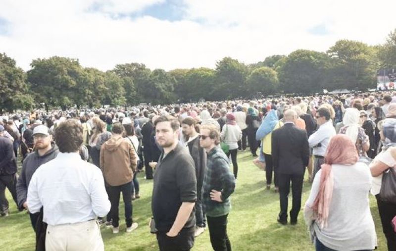 Christchurch holds public call to prayer at site of mosque attack-1
