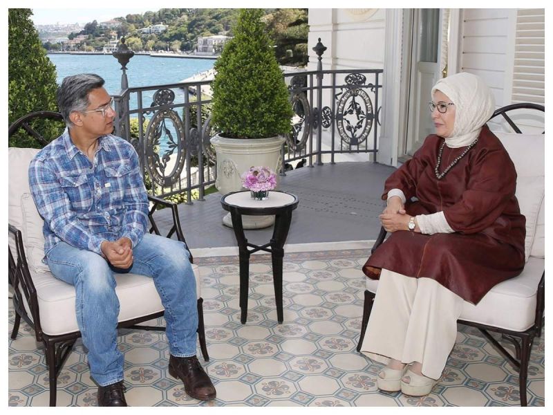 Aamir Khan and Emine Erdogan
