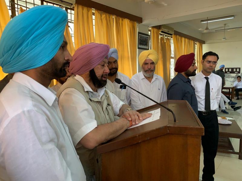 Capt. Amarinder Singh addressing at Patiala District Bar Assosication