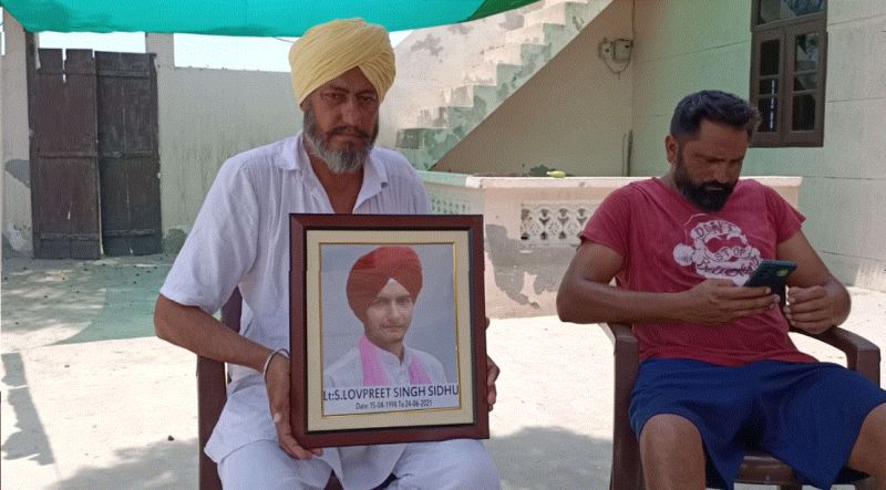 Debt-ridden wife was sent to Canada, found cheating, sad boy commits suicide