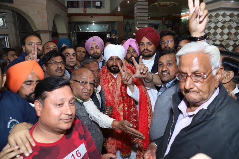 FIR registered against CM Channi and Sidhu Musewala for violating election rules