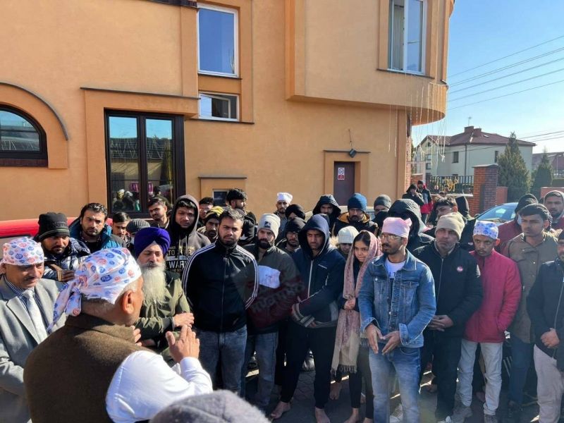 General VK Singh arrives Poland