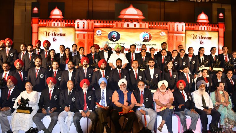 Honours sportspersons with Maharaja Ranjit Singh Award