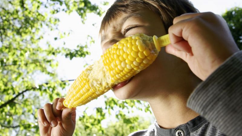 Eat Corn 