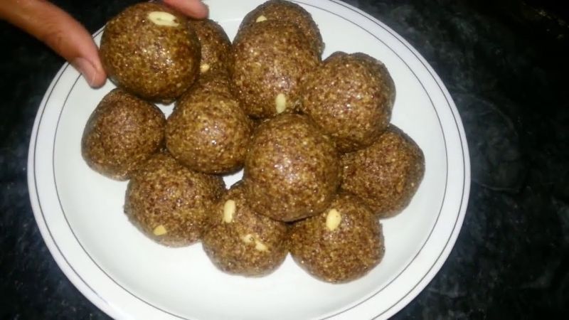 Alsi Pinni Recipe 