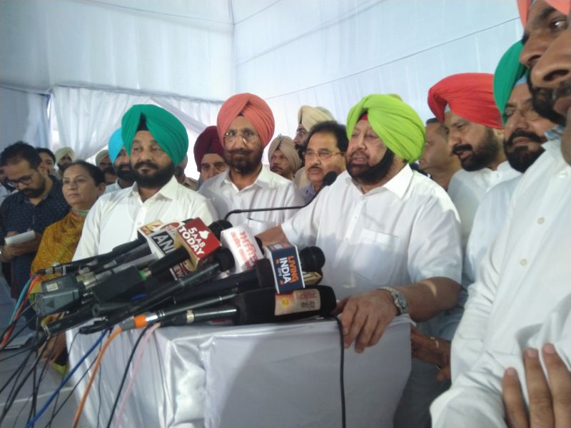 Captain Amarinder Singh review construction work of Kartarpur Corridor Captain Amarinder Singh review construction work of Kartarpur Corridor