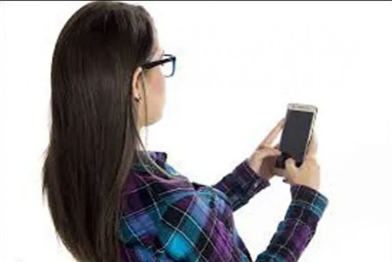 Bank Mistakenly put 120000 dollar