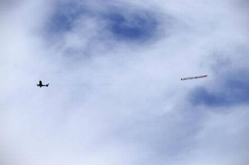 ‘Justice For Kashmir’ banner flies over India-Sri Lanka World Cup match venue