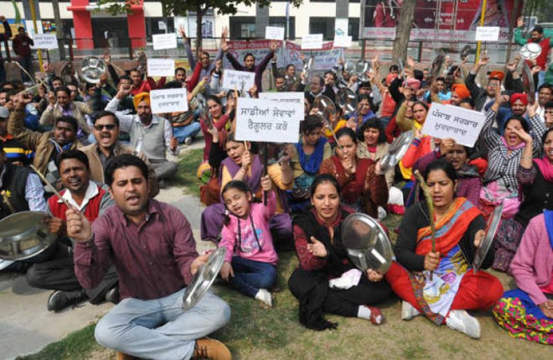 UT Contractual Teachers