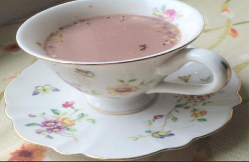 Kashmiri pink tea 