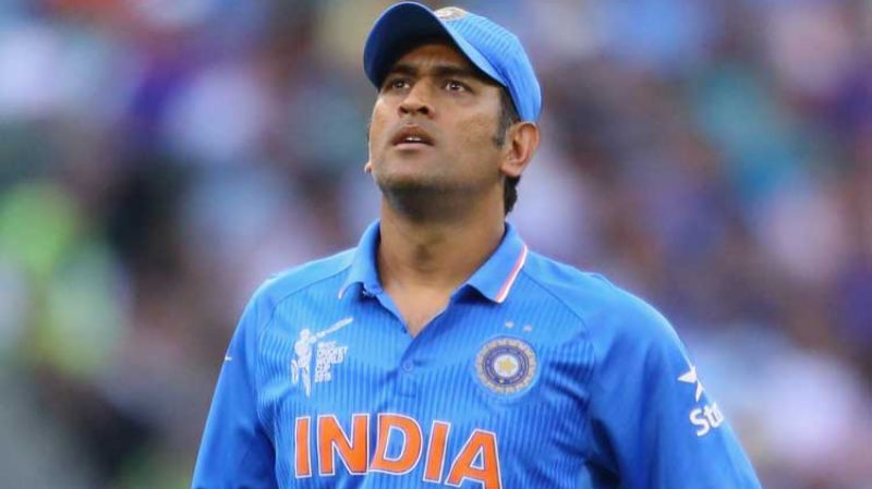 dhoni