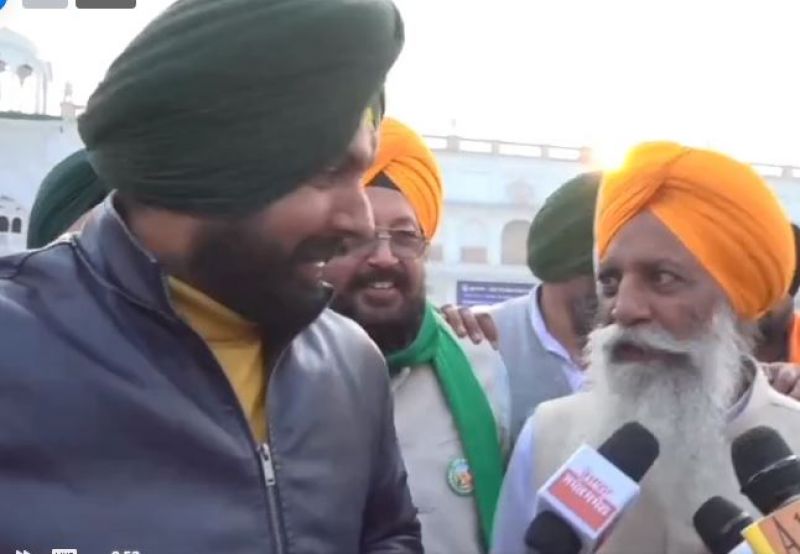 Gurnam Singh Chaduni at Darbar Sahib