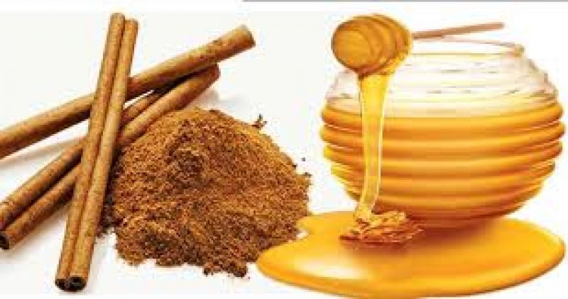 ਦਾਲਚੀਨੀ ਤੇ ਸ਼ਹਿਦ ਦਾਲਚੀਨੀ ਤੇ ਸ਼ਹਿਦ
