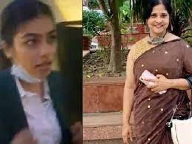 The restaurant did not give entry to the woman who arrived wearing a sari