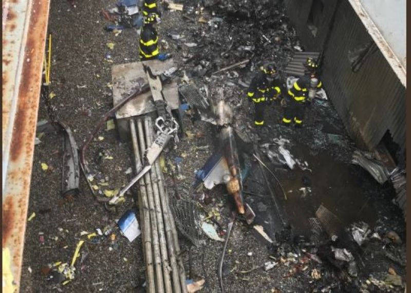 Helicopter crashes into Midtown Manhattan building
