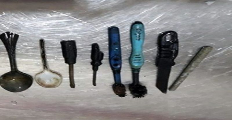 Doctors take out toothbrushes knives spoons etc from man's stomach