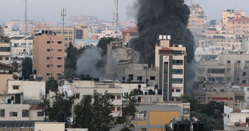 Israel and Hamas agree to a ‘ceasefire’ after 12 days, Palestinians celebrate