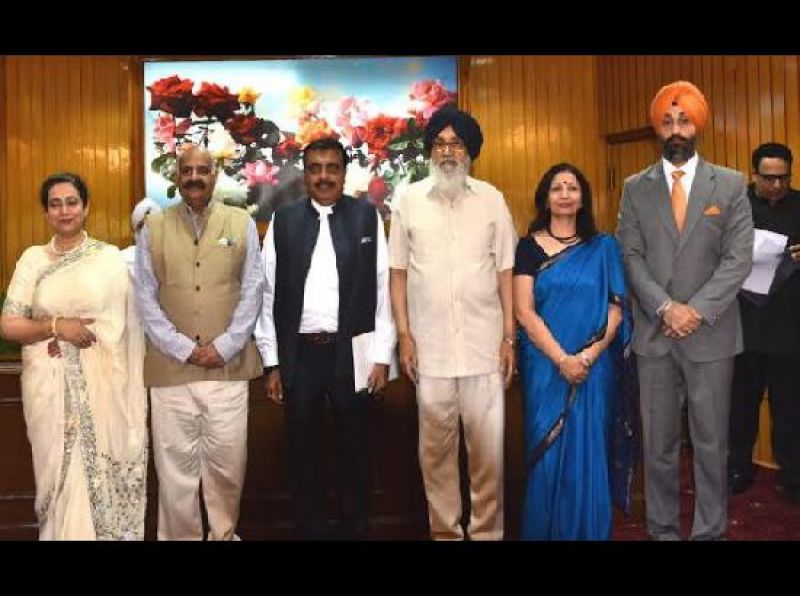 Dr Vinay Kapoor Mehra  With Badal