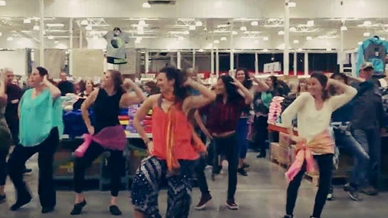 California flash mob dances to 'London thumakda'