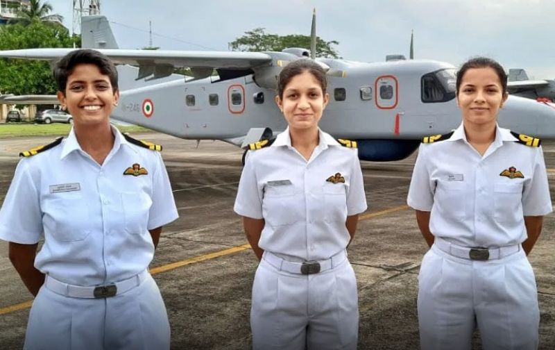 The first batch of firefighters in the Navy will recruit 20 percent women