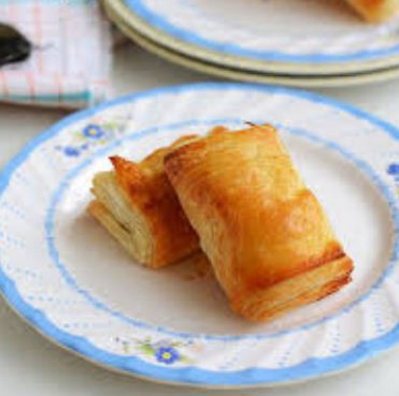 Vegetable Pizza Puff