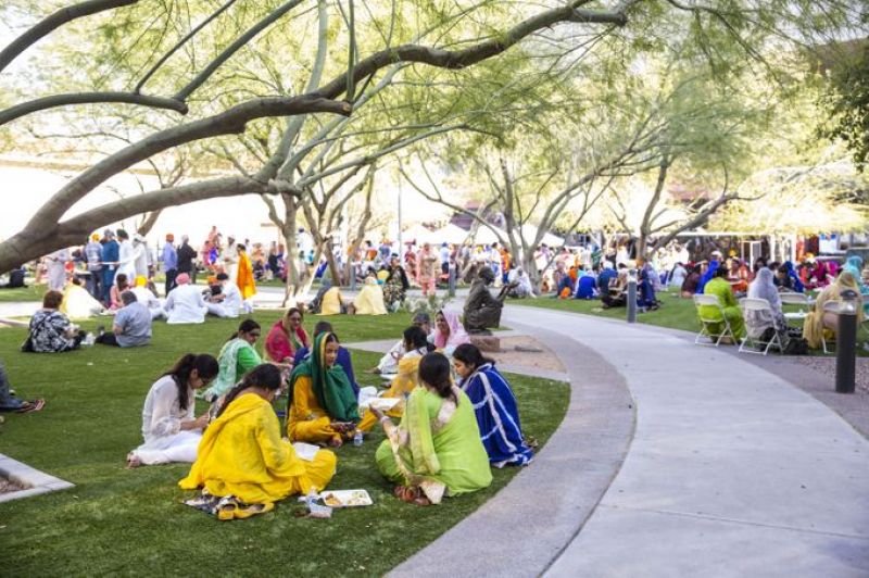 Langar Organised by Sikh Community