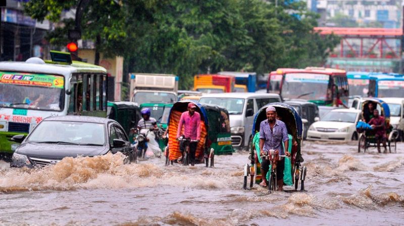 Rain, flood, landslides hit normal life in india