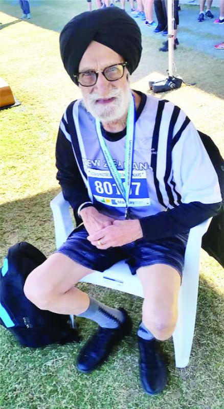 82-year-old Jagjit Singh Kouria won two silver medals in Australia 82-year-old Jagjit Singh Kouria won two silver medals in Australia