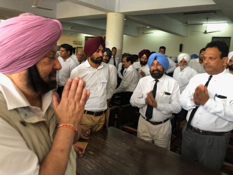 Capt. Amarinder Singh addressing at Patiala District Bar Assosication
