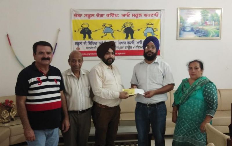 Rs. 5100 financial help given to Rajpura Town High School