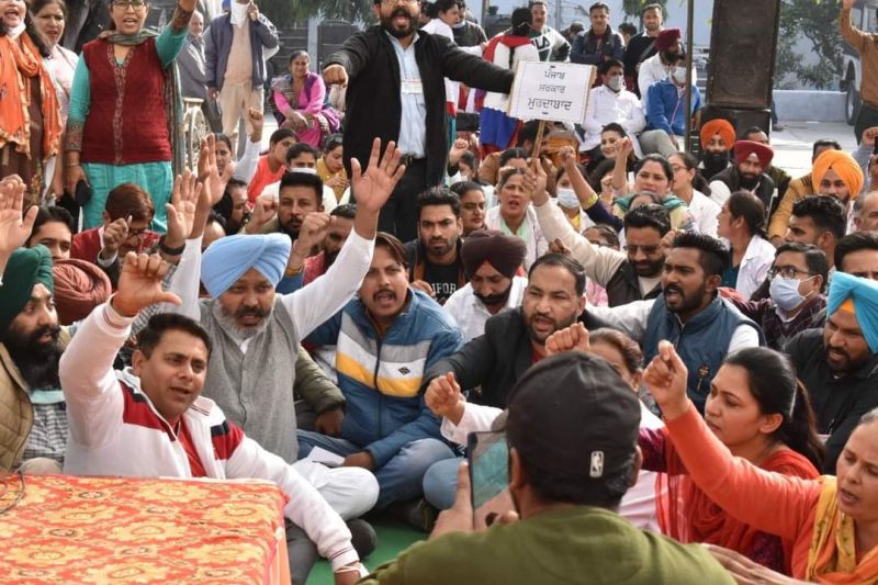 NHM employees will be regularised on formation of AAP government in Punjab