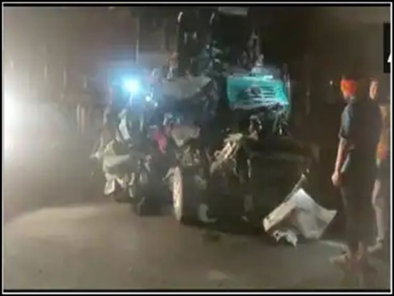 Road accident in Nadia