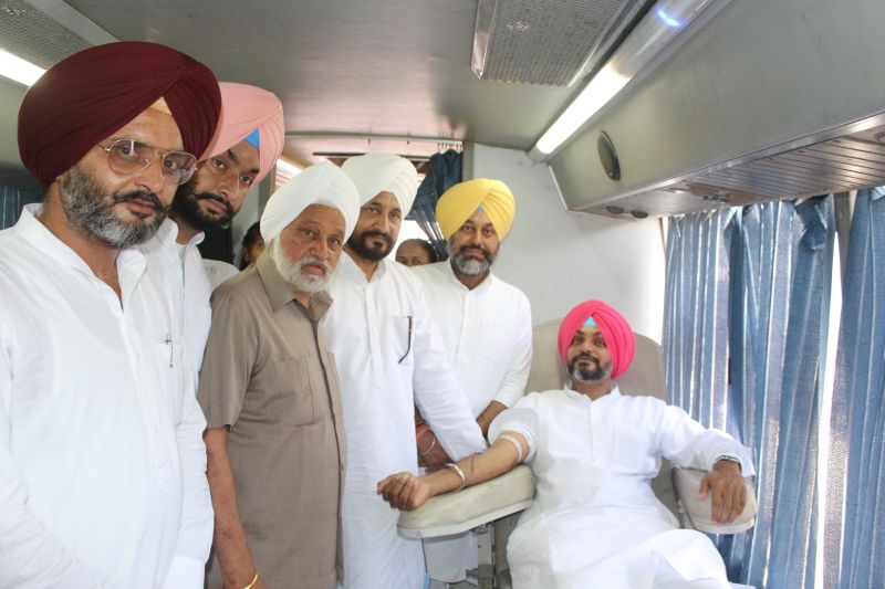 Inauguration of blood donation camp Inauguration of blood donation camp