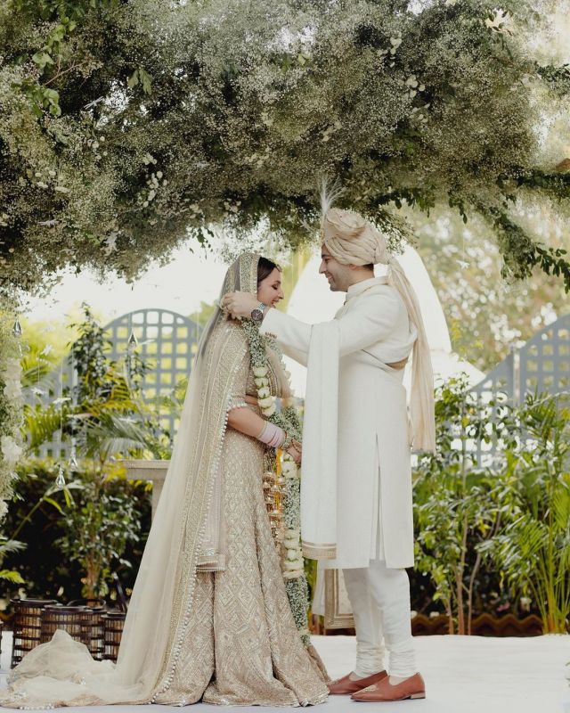 Parineeti Chopra-Raghav Chadha Post Wedding Pics: Parineeti Chopra-Raghav Chadha Post Wedding Pics: