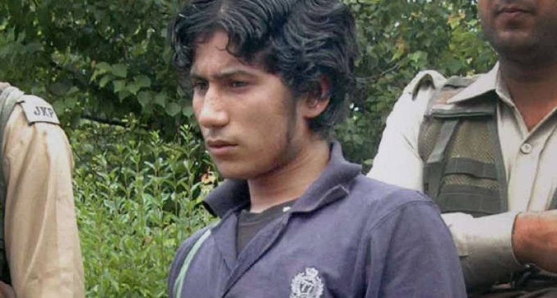 Lashkar terrorist involved in Bukhari's assassination killed