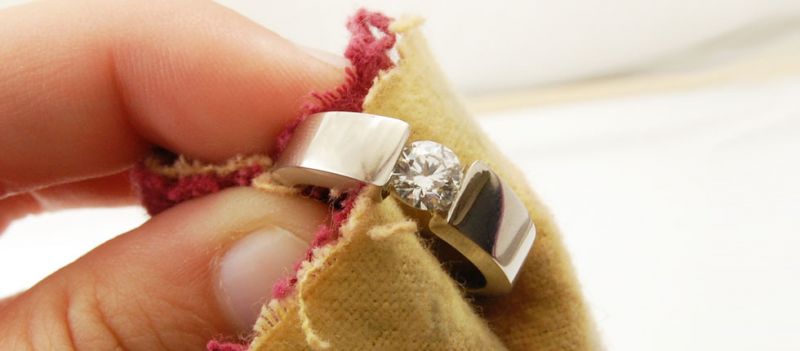 Tips for Maintaining The Jewelry's Glow