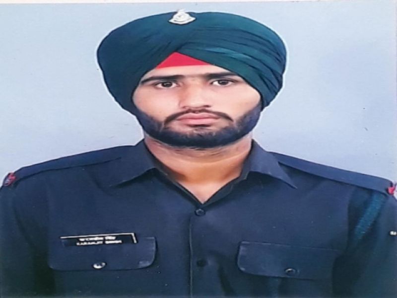 Army Officer Karamjeet Singh 