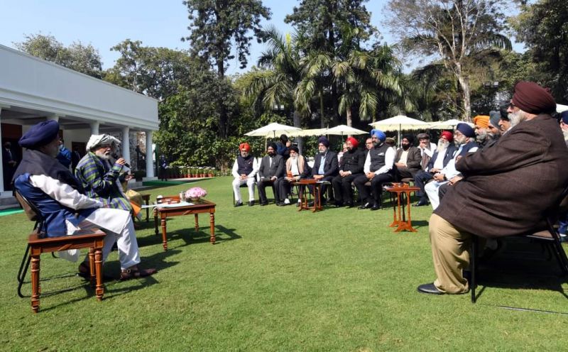 PM Modi met an Afghan Sikh-Hindu delegation at his residence
