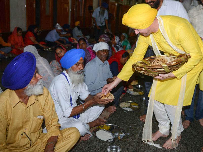 langar sewa