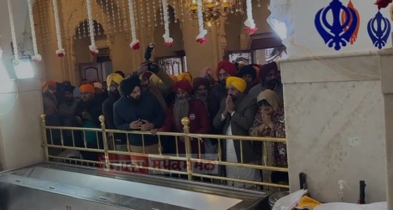 CM Bhagwant Maan paid obeisance at Gurudwara Sri Fatehgarh Sahib