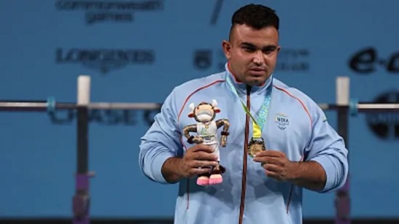 Sudhir Win Gold Medal
