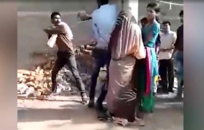 Man, cousin sisters tied to tree and thrashed in Dhar district, 5 held