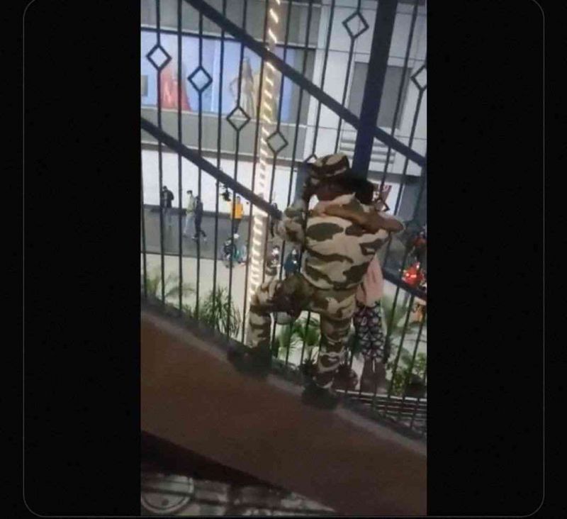 CISF jawan rescues girl stuck in grill at Delhi Metro station