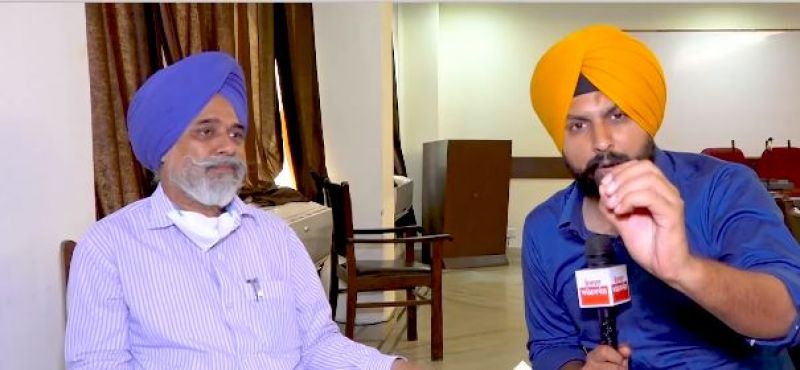 Senior Journalist Hamir Singh