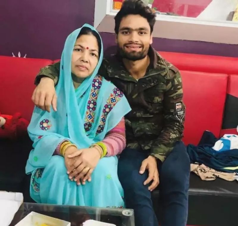 Rinku Singh with his Mother Rinku Singh with his Mother