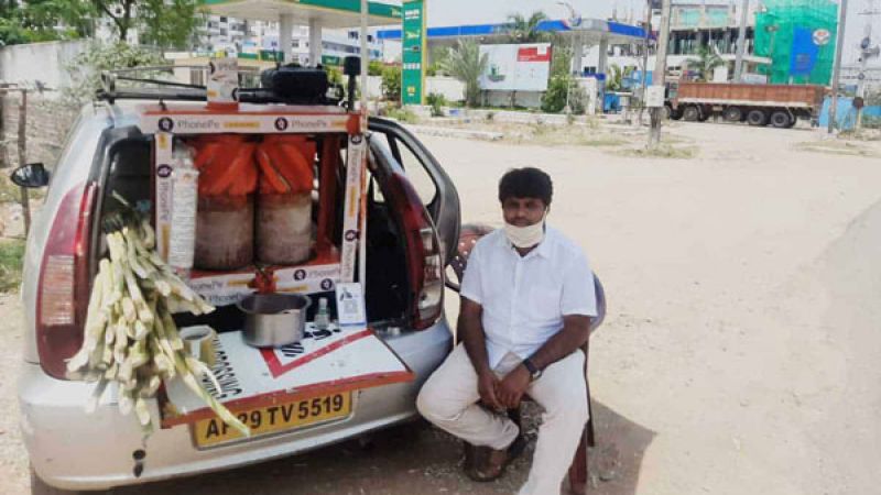 Cab Drivers Selling Fruits 