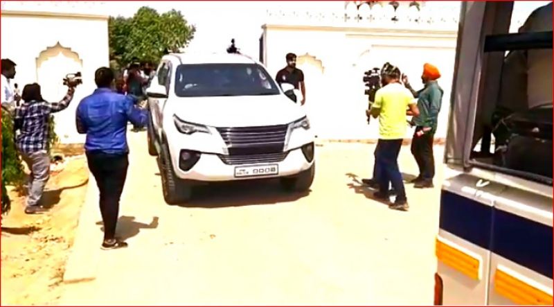 Sidhu's parents to meet Amit Shah