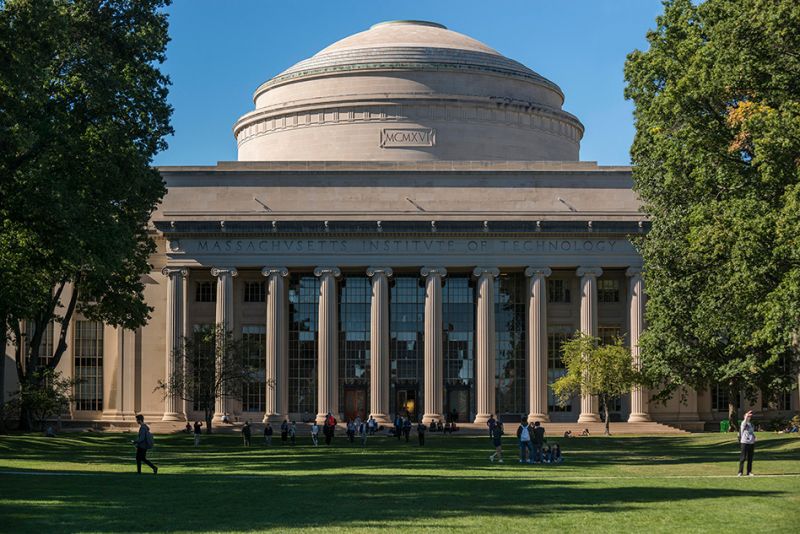Massachusetts Institute of Technology